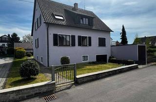 Einfamilienhaus kaufen in 71665 Vaihingen an der Enz, Gepflegtes Einfamilienhaus mit zwei getrennten Wohnungen in ruhiger Wohnlage