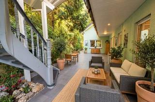 Einfamilienhaus kaufen in 77876 Kappelrodeck, Diskrete Vermarktung Einfamilienhaus mit ELW, Galerie und Traumblick auf die Rheinebene
