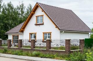 Einfamilienhaus kaufen in 39240 Sachsendorf, Einfamilienhaus mit Garage - Heimwerkerobjekt