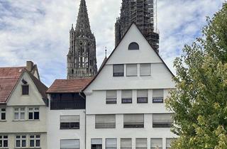 Wohnung kaufen in 89073 Ulm, Zwei-Zimmer-Wohnung zwischen Münsterplatz und Judenhof - mit Aufzug und Tiefgarage