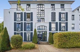 Wohnung kaufen in 60438 Frankfurt, Drei Zimmer. Drei Außenbereiche. Ganz oben. Besonderes Wohnen am Riedberg - sofort verfügbar