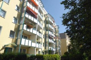 Wohnung kaufen in Dr.- Theodor- Brugsch- Straße 42, 08529 Plauen, optimal für die junge Familie... 4 Zimmer Wohnung mit Balkon und Einbauküche