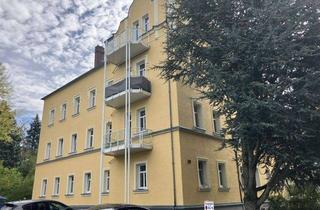 Wohnung mieten in Glösaer Straße 28, 09131 Chemnitz, Gemütliche 3-Zimmer mit Balkon, Dusche und Laminat! EBK mgl.