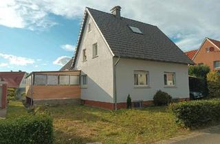 Einfamilienhaus kaufen in 32479 Hille, Hille - Einfamilienhaus mit Einliegerwohnung