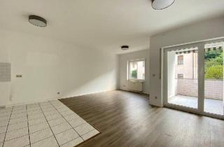 Wohnung kaufen in 35578 Wetzlar, Wetzlar - Provisionsfrei: Vermietete 2-Zimmer-Wohnung mit Balkon und Terras