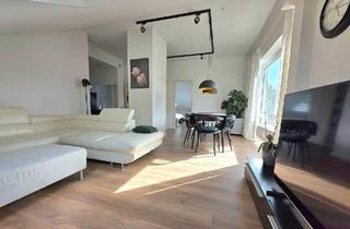 Wohnung kaufen in 65779 Kelkheim, Kelkheim (Taunus) - Dachgeschosswohnung im Herzen von Kelkheim - 4,5 Zimmer, Garage &