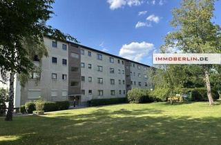 Wohnung kaufen in 13593 Berlin, IMMOBERLIN.DE - Wohlfühllage! Sehr behagliche Wohnung mit ruhiger Loggia