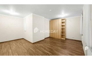 Wohnung kaufen in 58300 Wetter, Bezugsfrei! Großzügige 6-Zimmer-Wohnung mit Balkon und EBK in Wetter (Ruhr)