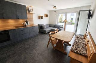 Wohnung kaufen in 94469 Deggendorf, Neuwertige 3-Zimmer-Gartenwohnung mit Terrasse und TG-Stellplatz in Deggendorf