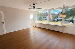 Wohnung kaufen in 86356 Neusäß, Geräumige 4-Zimmer-Wohnung mit ca. 103 qm in Neusäß. Ideal für Familien!