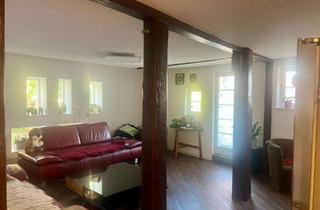 Wohnung kaufen in Königstraße 72, 71139 Ehningen, Ebenerdig wohnen im Fachwerkhaus – 90 m², vollsaniert, Doppelgarage mit Direktzugang