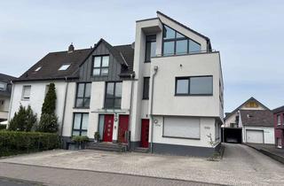 Wohnung kaufen in 51429 Bergisch Gladbach, Exklusive Maisonettewohnung in Bensberg