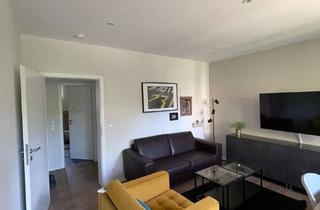 Wohnung kaufen in Kurstraße 1f, 14129 Nikolassee, Möblierte Leerwohnung in Berlin-Zehlendorf MIT Einzelgarage