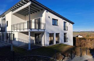 Wohnung kaufen in 94428 Eichendorf, Neuwertige 3-Zimmer Wohnung mit großem Balkon in ruhiger Lage!