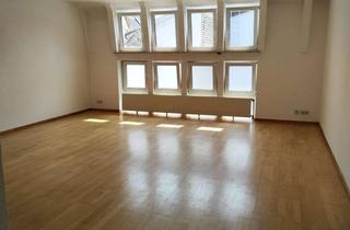 Wohnung mieten in 65474 Bischofsheim, Freundliche 2-Zimmerwohnung mit sehr guter Infrastruktur