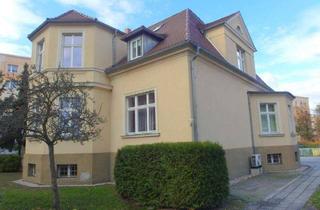 Wohnung mieten in Rosa-Luxemburg-Straße 11, 02943 Weißwasser, Villa Westerberge: 1-Zimmer-Singlewohnung mit Pantryküche und Badewanne * Hobbyraum möglich