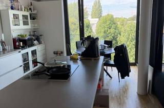 Wohnung mieten in An Der Horeburg 28, 21079 Harburg, helle 4-Zimmer Wohnung mit Loggia