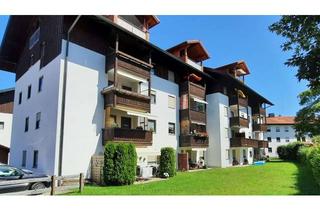 Wohnung mieten in Lambergstraße 12, 83278 Traunstein, 3-Zimmer-Wohnung mit Balkon & TG-Stellplatz in Traunstein-Haslach