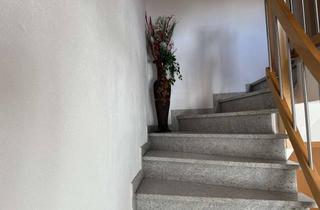 Wohnung mieten in 85757 Karlsfeld, Sehr schöne Dachgeschosswohnung . Neuwertig