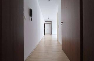 Wohnung mieten in Wilhelmstraße 14, 71139 Ehningen, Ruhige Südlage 2,5 Zimmer-Wohnung in der Ortsmitte von Ehningen