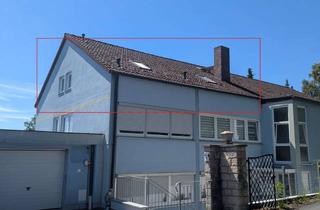Wohnung mieten in Bergstraße, 95326 Kulmbach, Ruhig und Zentral: Großzügige 4-Zimmer-Dachgeschosswohnung