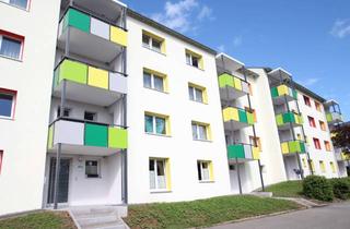 Wohnung mieten in Ernst-Reuter-Str. 70, 95030 Innenstadt, Großzügig geschnittene Wohnung in energetisch saniertem Haus