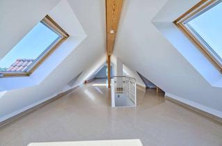 Wohnung mieten in Egerländerstraße 18, 61137 Schöneck, Charaktervolle 5 Zimmer-Dachgeschosswohnung für Paare oder Familien mit Anspruch an Komfort