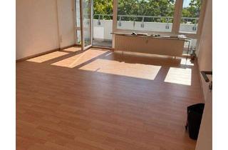 Wohnung mieten in Gießenerstraße 118C, 35440 Linden, Alltagstaugliche 3-Zimmer-Wohnung mit Balkon in Linden