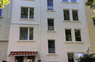 Wohnung mieten in Dachgeschoss Brolingstraße 42, 23554 St. Lorenz Nord, Dachgeschosswohnung in zentraler Lage in Lübeck