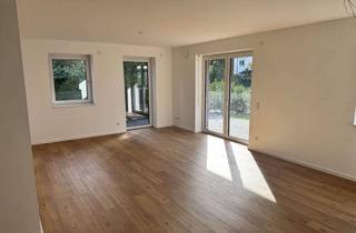 Wohnung mieten in Parkstraße 23, 59556 Lippstadt, Wohnen mit Charakter: 3-Zimmer-Wohnung in Bad Waldliesborn mit Garten