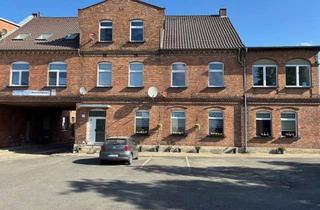 Wohnung mieten in Halberstädter Str., 39435 Egeln, Ruhige Altbauwohnung