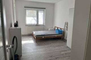 Wohnung mieten in 30165 Vahrenwald, Untervermietung (01.10.26 - 31.03.27) in Hannover Vahrenwald - 20m2 Zimmer + Bad, Küche, Balkon