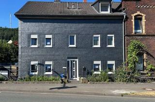 Wohnung mieten in Meggener Straße, 57368 Lennestadt, Wohnen mit Charakter: Großzügige 4-Zimmer-Wohnung in Lennestadt