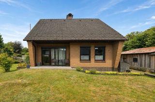Einfamilienhaus kaufen in 21781 Cadenberge, Ein Zuhause zum Ankommen – gemütliches Einfamilienhaus mit Kamin, Terrasse und schönem Grundstück