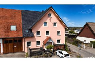 Mehrfamilienhaus kaufen in 78087 Mönchweiler, Seltene Gelegenheit: großzügiges Mehrfamilienhaus in ruhiger Wohnlage