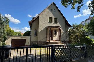 Einfamilienhaus kaufen in 12305 Lichtenrade, Einfamilienhaus mit großem Grundstück, sanierungsbedürftig, zusätzlichem Bebauungspotenzial