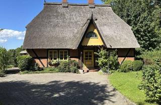 Haus kaufen in 23936 Grevesmühlen, Traumhaftes Anwesen in Seenähe/Reetdachaus Bj. 1993/ehem. Pferdestall u. Schmiede/in Wedendorfersee