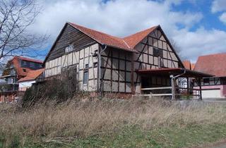 Haus kaufen in Solmser Straße, 36166 Haunetal, Fachwerkhaus und Landwirtschaftsfläche in Stärklos