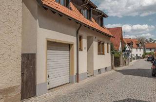 Einfamilienhaus kaufen in 97355 Abtswind, Charmantes Einfamilienhaus mit Garten & Dachterrasse
