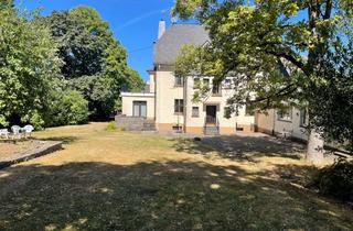 Villa kaufen in 56826 Lutzerath, Seltene Gelegenheit - Historische ehemalige Arztvilla mit parkähnlichem Grundstück
