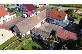 Haus kaufen in Rosa-Luxemburg-Straße, 04509 Krostitz, Ländliches Anwesen mit zwei Wohnhäusern, Nebengebäuden und Doppelgarage