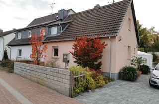 Doppelhaushälfte kaufen in 64807 Dieburg, preiswerte, sanierte Doppelhaushälfte in begehrter Wohnlage in Dieburg