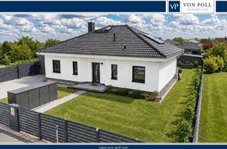 Haus kaufen in 16356 Werneuchen, Stilvoller Bungalow aus 2021 – Energieeffizient, komfortabel und bezugsfertig in Stienitzaue
