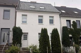 Haus kaufen in 17087 Altentreptow, Modernisiertes Reihenmittelhaus in Altentreptow!