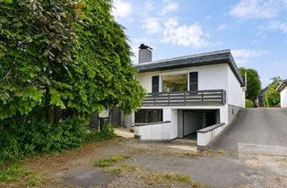 Haus kaufen in 25554 Wilster, Viel Raum für individuelle Wohnideen: 6-Zimmer-Haus mit Einliegerwohnung und großem Grundstück...