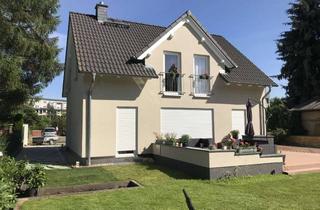 Haus mieten in Matthieustraße, 13127 Französisch Buchholz, Modernes Einfamilienhaus mit Pool in Französisch-Buchholz