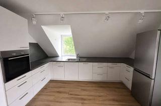 Wohnung kaufen in Pfarrstraße, 85235 Odelzhausen, 2-Zimmer-Dachgeschosswohnung mit Balkon