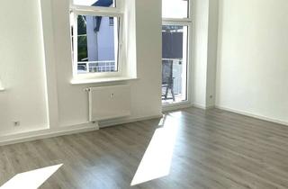 Wohnung mieten in Untere Hauptstr. 103, 09232 Hartmannsdorf, 5 Raum-Whg.; 2 Tageslichtbäder; Balkon; Garage und Stellplatz; Garten!!!