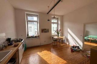 Wohnung mieten in 47798 Stadtmitte, Schöne sanierte Altbauwohnung, 2,5-Zimmer, Terrasse
