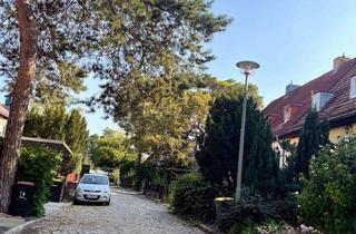 Wohnung mieten in 12489 Adlershof, Ruhig, grün - zentral: 2-Zimmer-Dachgeschosswohnung in Adlershof